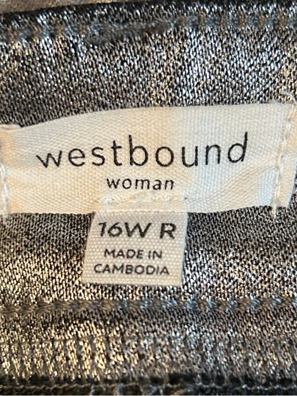 Westbound High Rise Pull On Jean Metallic Silver Cropped Pants Size 16W NWT